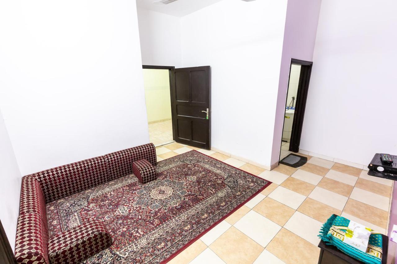 Al Eairy Furnished Apartments - Al Bahah 4 Exterior foto