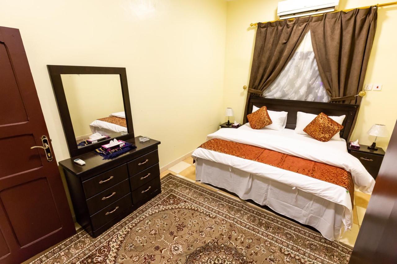 Al Eairy Furnished Apartments - Al Bahah 4 Exterior foto